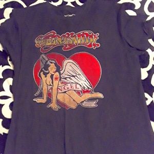 Aerosmith tshirt